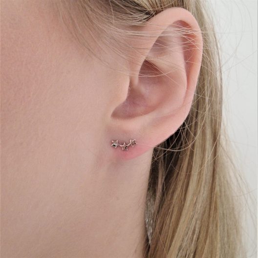 3 silver stars stud earring lobe